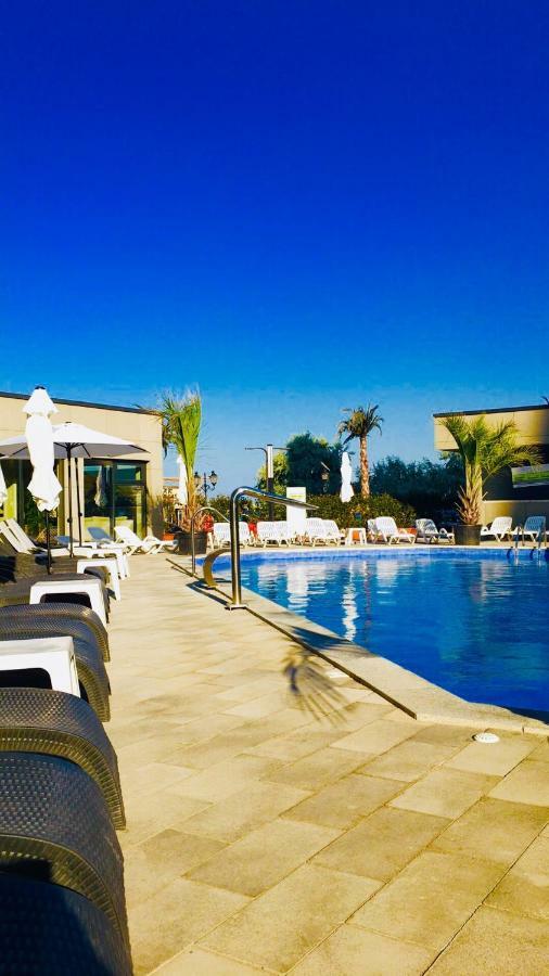 Antonia Alezzi Beach Resort Năvodari Εξωτερικό φωτογραφία